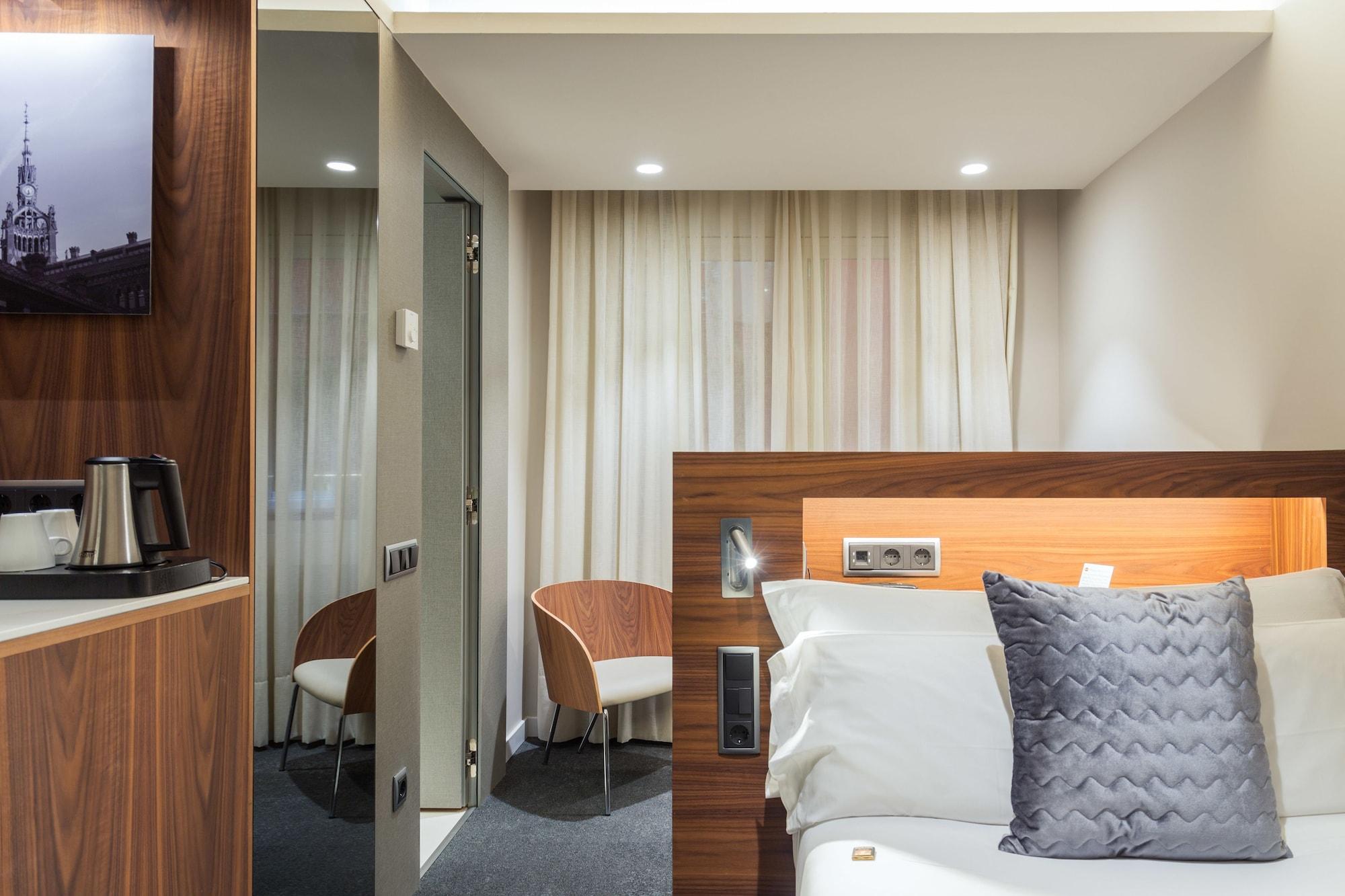 Best Western Premier Hotel Dante Barselona Dış mekan fotoğraf