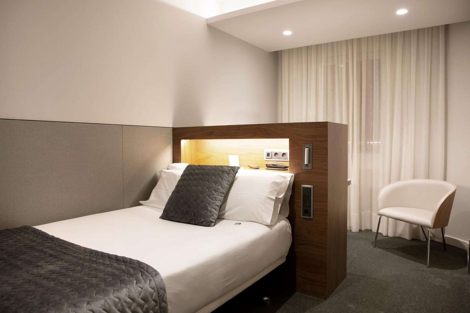 Best Western Premier Hotel Dante Barselona Dış mekan fotoğraf